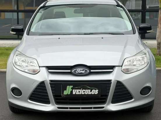 FORD-FOCUS-2.0 S SEDAN 16V FLEX 4P POWERSHIFT FORD-FOCUS-2015