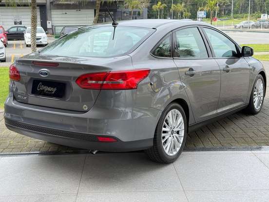 FORD-FOCUS-2.0 SE 16V FLEX 4P POWERSHIFT FORD-FOCUS-2018