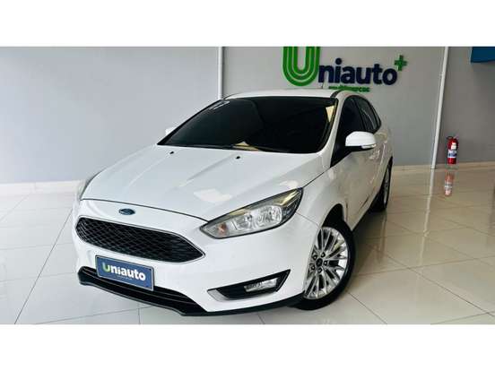 FORD-FOCUS-2016
