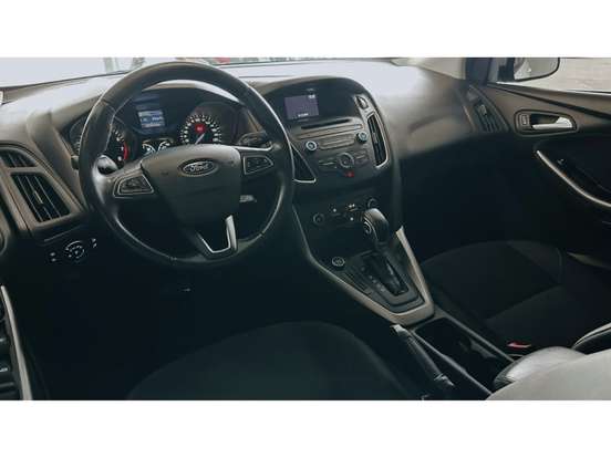 FORD-FOCUS-2.0 SE PLUS 16V FLEX 4P POWERSHIFT FORD-FOCUS-2016
