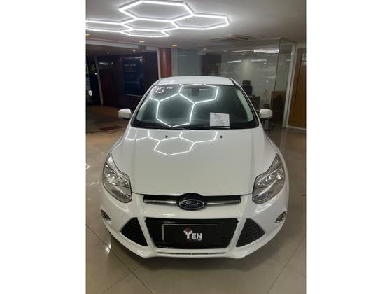 FORD FOCUS 2.0 TITANIUM PLUS 16V FLEX 4P POWERSHIFT