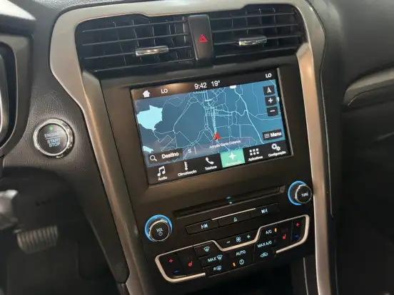 FORD-FUSION-2017