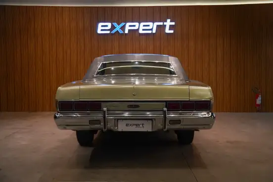 FORD-GALAXIE-1976
