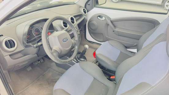 FORD-KA-2013