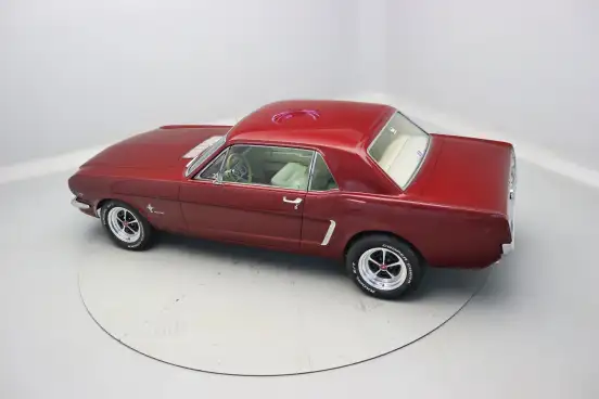 FORD-MUSTANG-1965