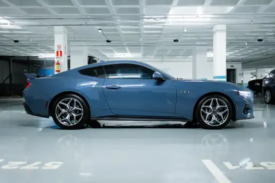 FORD-MUSTANG-2024
