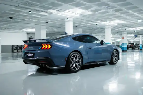 FORD-MUSTANG-2024
