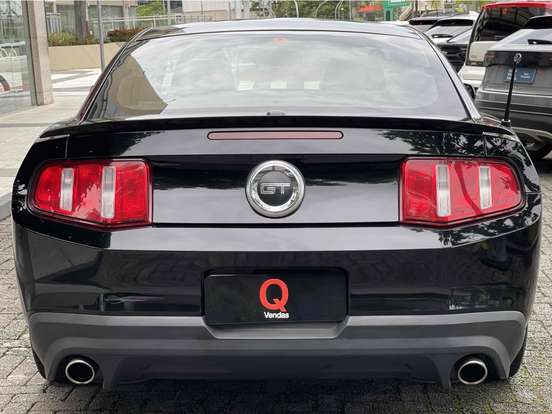 FORD-MUSTANG-5.0 GT PREMIUM COUPÉ V8 32V GASOLINA 2P AUTOMÁTICO FORD-MUSTANG-2010