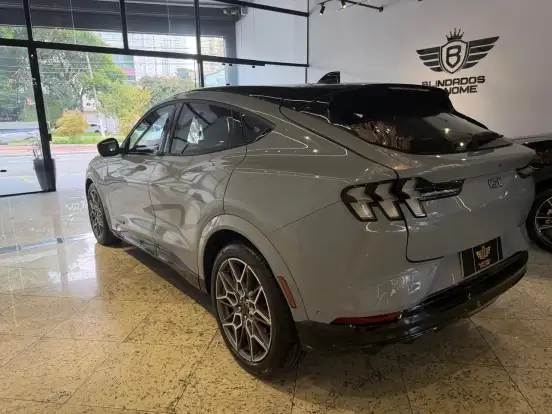 FORD-MUSTANG MACH-e-91 KW ELÉTRICO GT PERFORMANCE e-AWD FORD-MUSTANG MACH-e-2024