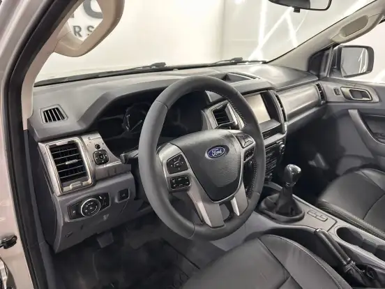 FORD-RANGER-2.5 XLT 4X2 CD 16V FLEX 4P MANUAL FORD-RANGER-2016