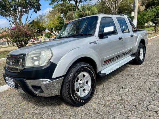 FORD RANGER 2.3 XLT 16V 4X2 CD GASOLINA 4P MANUAL