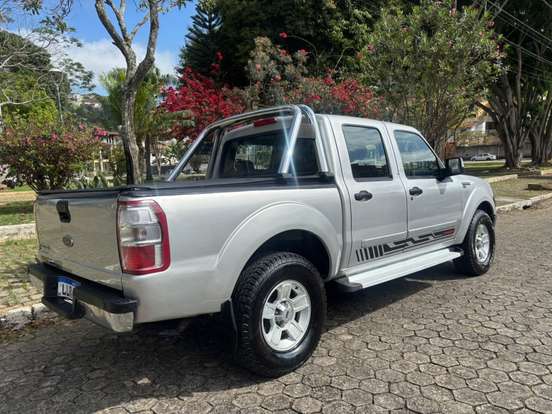 FORD-RANGER-2.3 XLT 16V 4X2 CD GASOLINA 4P MANUAL FORD-RANGER-2012