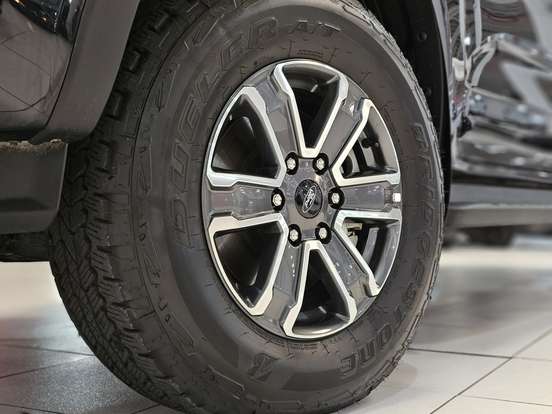 FORD-RANGER-2025