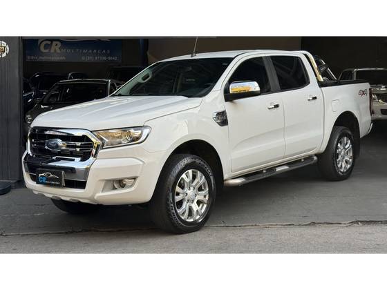 FORD RANGER 3.2 XLT 4X4 CD 20V DIESEL 4P AUTOMÁTICO