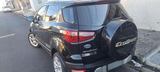 FORD-ECOSPORT-2017