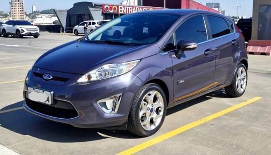 FORD FIESTA 1.6 SE HATCH 16V FLEX 4P MANUAL