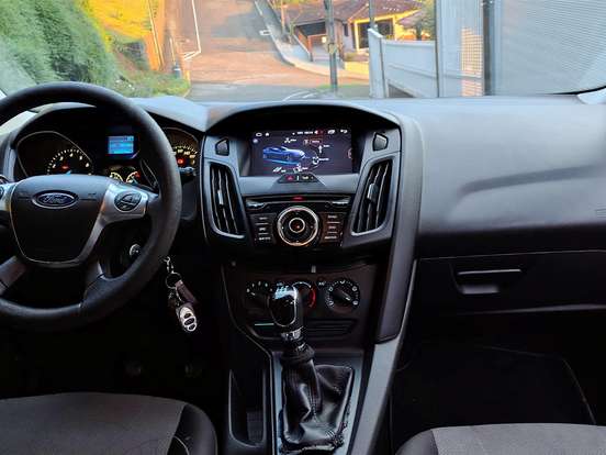 FORD-FOCUS-1.6 S 16V FLEX 4P MANUAL FORD-FOCUS-2013