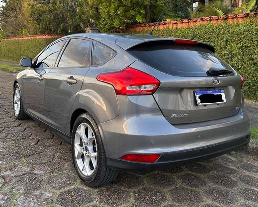FORD-FOCUS-2016