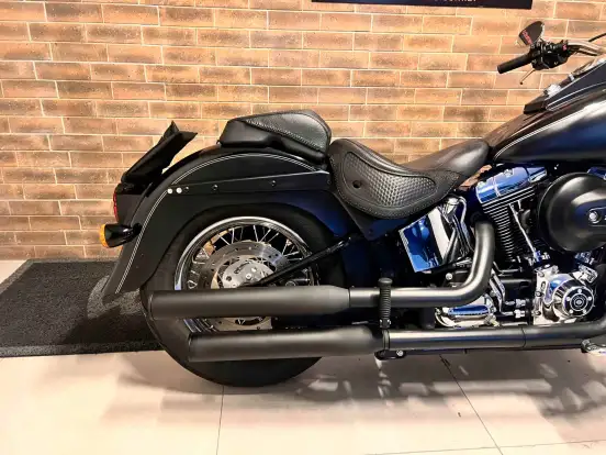 HARLEY-DAVIDSON-SOFTAIL DELUXE HARLEY-DAVIDSON-SOFTAIL DELUXE-2017