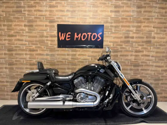 HARLEY-DAVIDSON V-ROD MUSCLE 