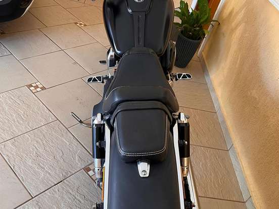 HARLEY-DAVIDSON-DYNA FAT BOB HARLEY-DAVIDSON-DYNA FAT BOB-2015