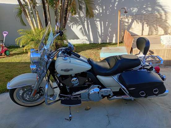HARLEY-DAVIDSON-ROAD KING CLASSIC HARLEY-DAVIDSON-ROAD KING CLASSIC-2015