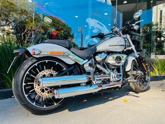 HARLEY-DAVIDSON-SOFTAIL BREAKOUT-2025