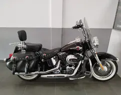 HARLEY-DAVIDSON SOFTAIL HERITAGE CLASSIC HARLEY-DAVIDSON SOFTAIL HERITAGE CLASSIC