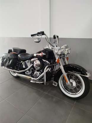 HARLEY-DAVIDSON-SOFTAIL HERITAGE CLASSIC-2016