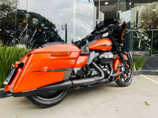 HARLEY-DAVIDSON-STREET GLIDE SPECIAL-2020
