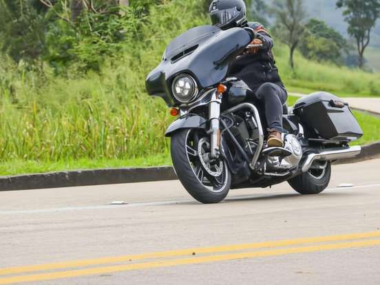HARLEY-DAVIDSON-STREET GLIDE HARLEY-DAVIDSON-STREET GLIDE-2014