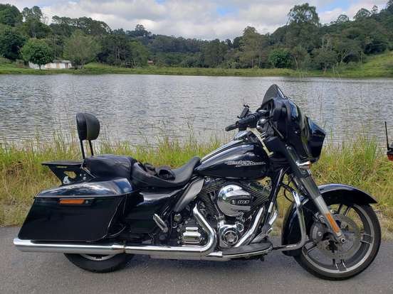 HARLEY-DAVIDSON-STREET GLIDE-2014