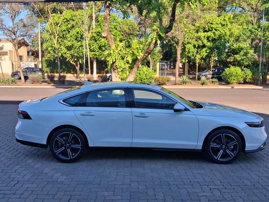 HONDA-ACCORD-2023