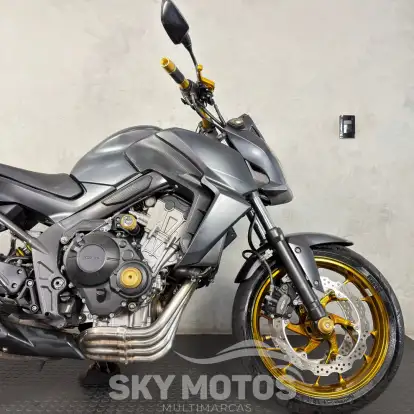 HONDA-CB 650 F-2015