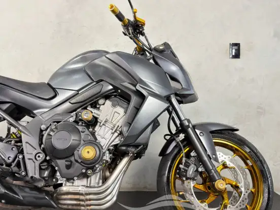 HONDA-CB 650 F HONDA-CB 650 F-2015