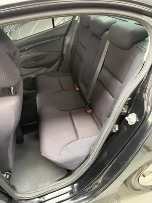 HONDA-CITY-2010