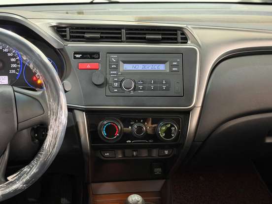 HONDA-CITY-1.5 DX 16V FLEX 4P MANUAL HONDA-CITY-2016