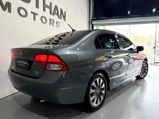 HONDA-CIVIC-2010