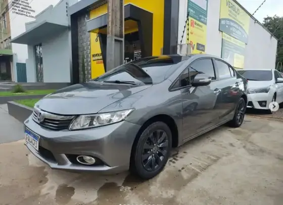HONDA CIVIC 1.8 LXS 16V FLEX 4P AUTOMÁTICO
