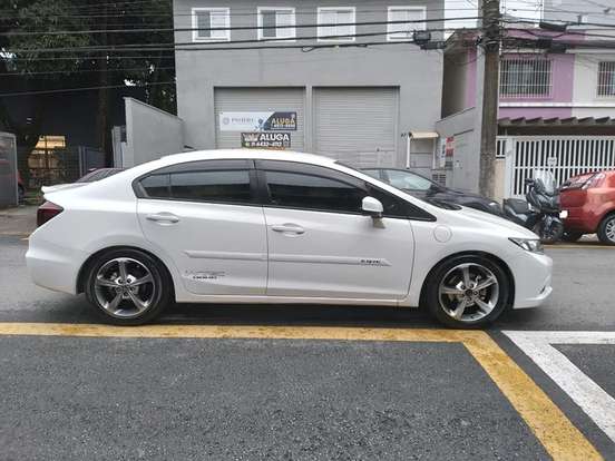 HONDA-CIVIC-1.8 LXS 16V FLEX 4P AUTOMÁTICO HONDA-CIVIC-2013