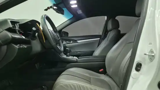 HONDA-CIVIC-2021