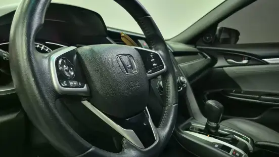 HONDA-CIVIC-2021