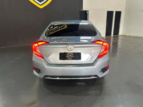 HONDA-CIVIC-2020
