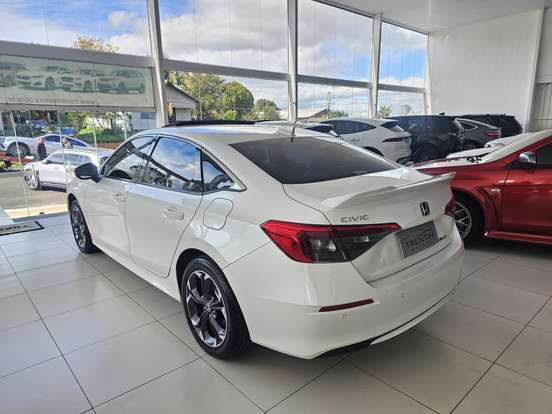 HONDA-CIVIC-2023