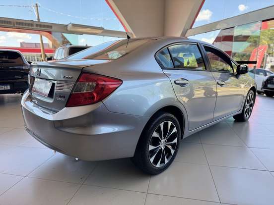HONDA-CIVIC-2.0 LXR 16V FLEX 4P AUTOMÁTICO HONDA-CIVIC-2015