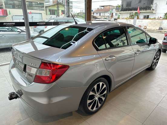 HONDA-CIVIC-2.0 LXR 16V FLEX 4P AUTOMÁTICO HONDA-CIVIC-2015