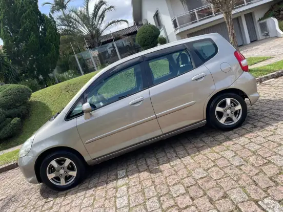 HONDA-FIT-2007