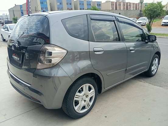 HONDA-FIT-2013