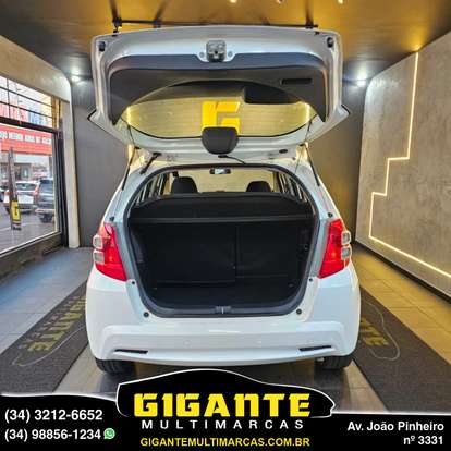 HONDA-FIT-2013