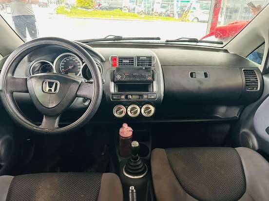 HONDA-FIT-1.4 LX 8V FLEX 4P MANUAL HONDA-FIT-2007